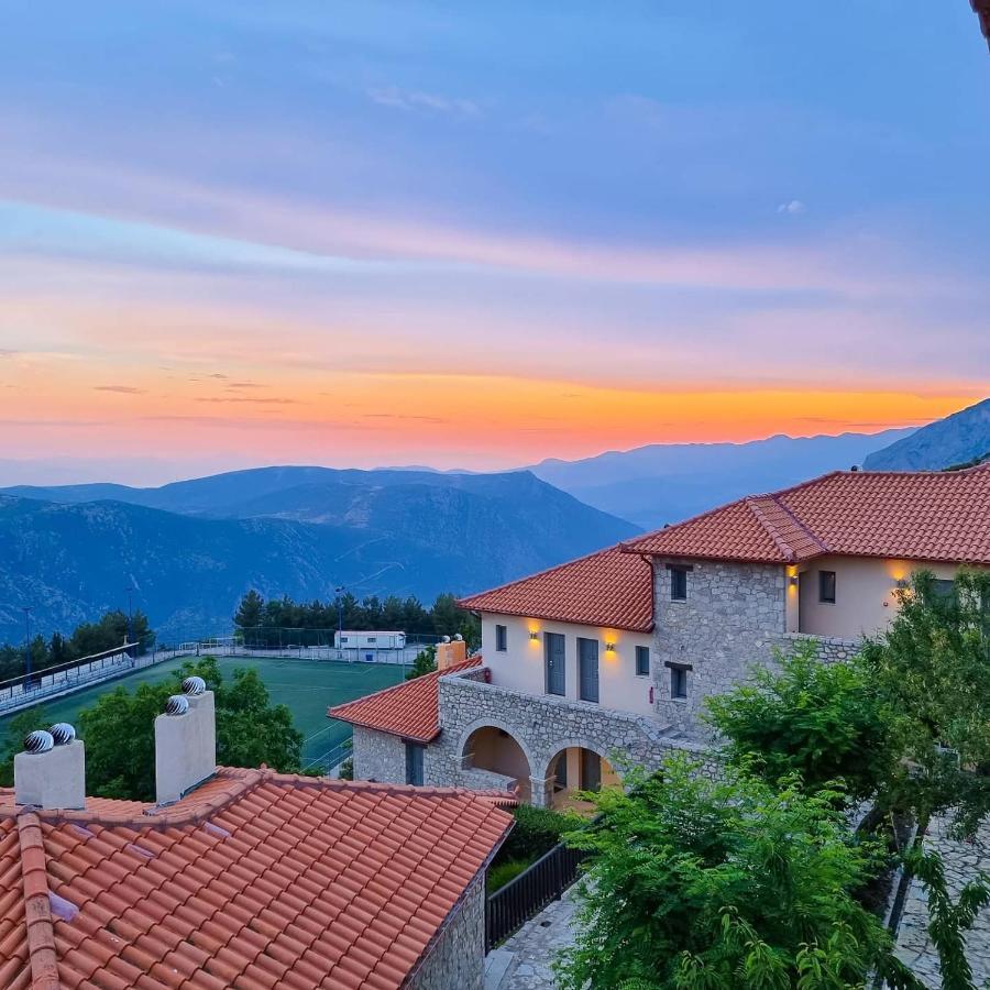Aegli Arachova Hotell Eksteriør bilde