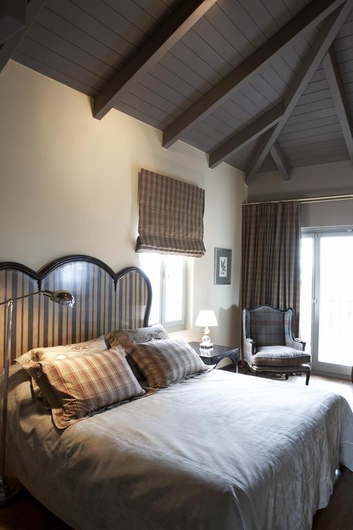 Aegli Arachova Hotell Eksteriør bilde