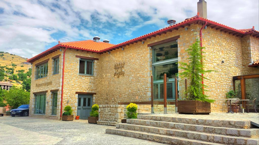 Aegli Arachova Hotell Eksteriør bilde